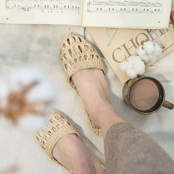 women's straw slippers