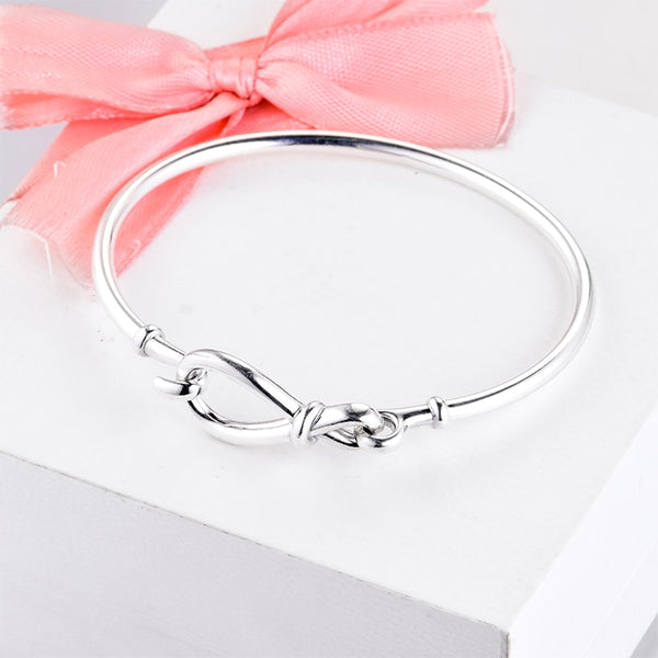Jewelry nail bracelets
