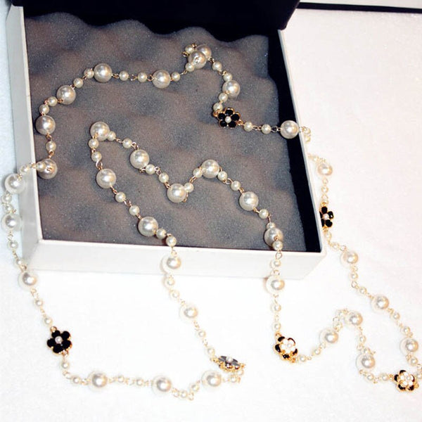 flower sweater chain long